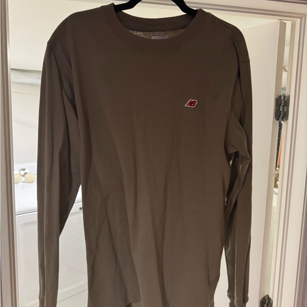 New Balance Men's Tan Long Sleeve Tee